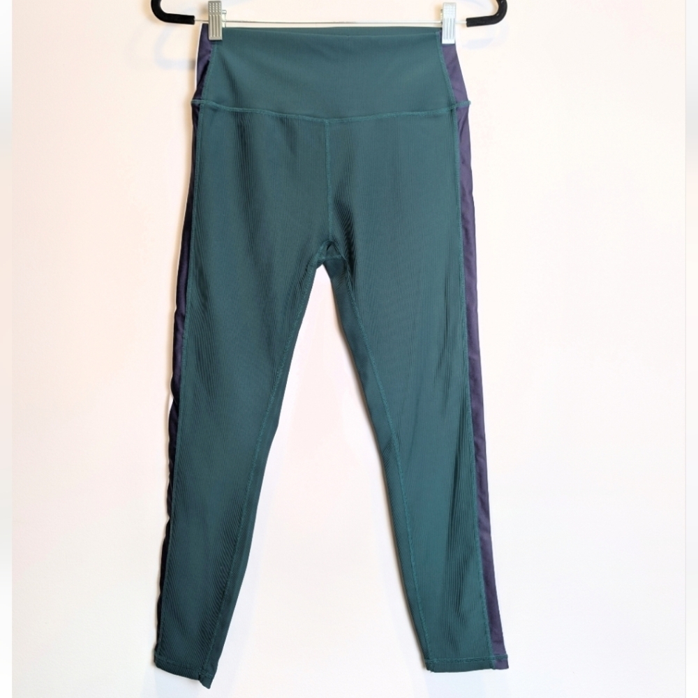 WILO The Label Green Navy White Ribbed Colorblock Stripe Workout Leggings Size L